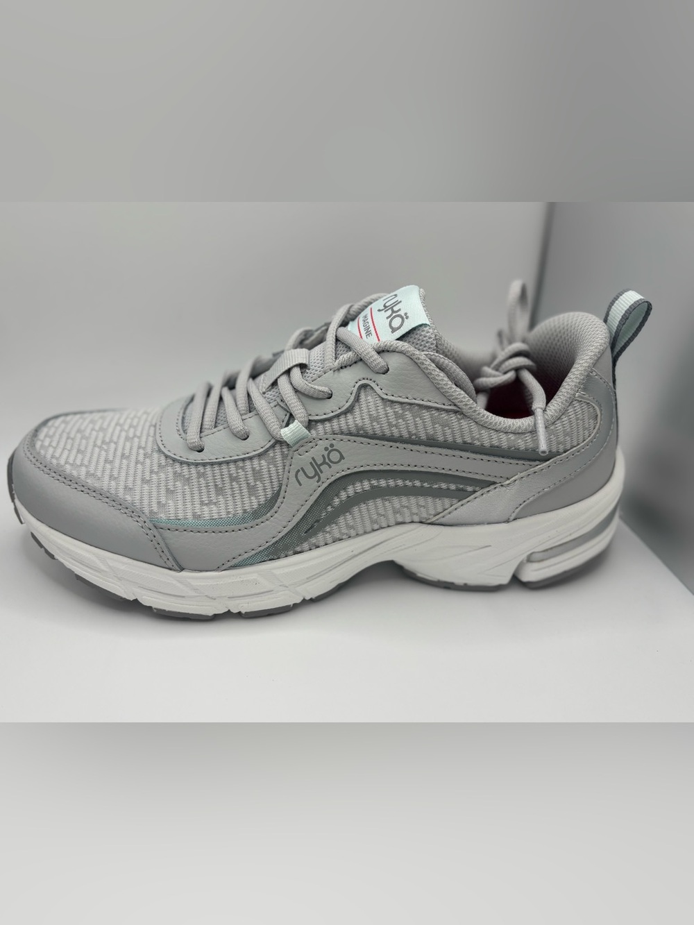 Ryka Women’s Imagine Walking Lace up Sneakers Grey/Silver Size 6.5